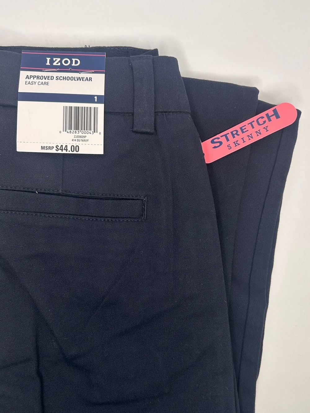 IZOD Juniors Uniform Stretch Twill Skinny Pant, Navy , 1 - Picture 9 of 14